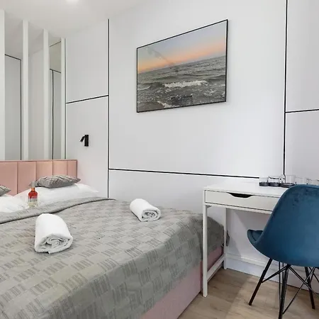 Apartment Plaza & - Na Wydmach By Renters Pobierowo